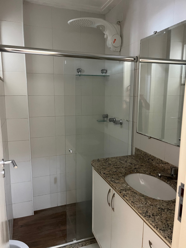 Apartamento à venda Parque Turf Club com 85m² e 2 quartos por R$ 265.000 - 631726909-bamheiro-suite.jpg