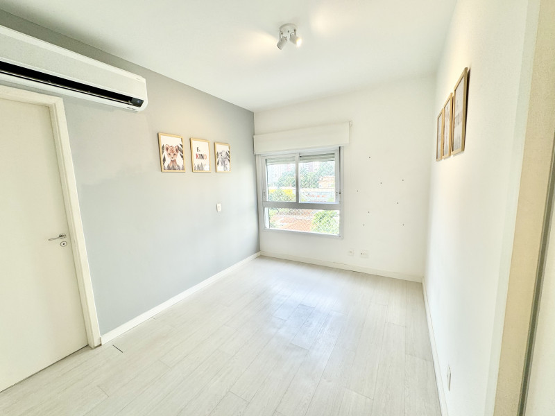 Apartamento à venda Campo Belo com 219m² e 3 quartos por R$ 3.390.000 - 1018545834-img-1901.jpeg