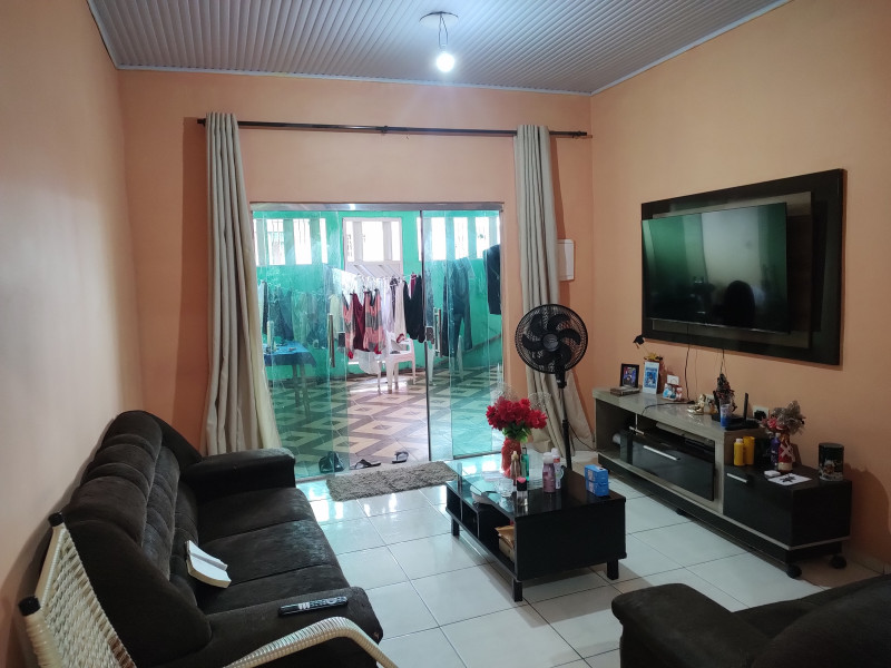 Casa à venda Cidade Nova com 144m² e 3 quartos por R$ 150.000 - 612132750-img-20240211-170112680.jpg