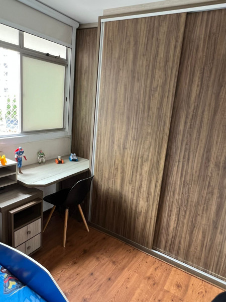 Apartamento à venda Mossunguê com 65m² e 3 quartos por R$ 585.000 - 1987522114-04-quarto-com-mesa-03.jpeg