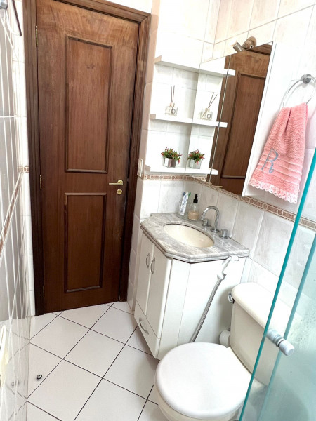 Apartamento à venda Mossunguê com 65m² e 3 quartos por R$ 585.000 - 345937230-03-banheiro-suite-03.jpeg