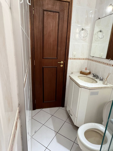 Apartamento à venda Mossunguê com 65m² e 3 quartos por R$ 585.000 - 357931695-06-banheiro-social-03.jpeg