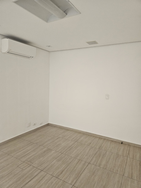 Comercial para alugar Bela Vista com 61m² e 1 quarto por R$ 5.200 - 1105576291-20230815-114544.jpg