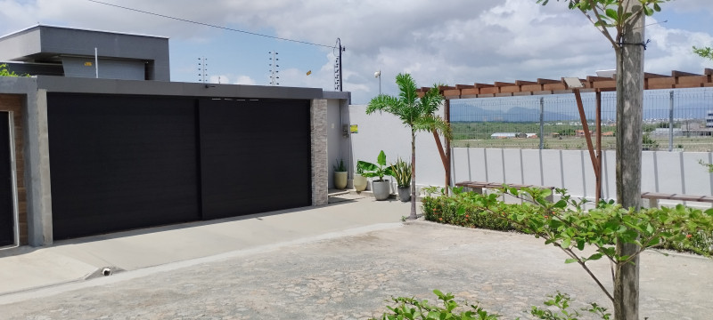 Casa de condomínio à venda Centro com 228m² e 3 quartos por R$ 650.000 - 836344670-inbound5101051308203353877.jpg