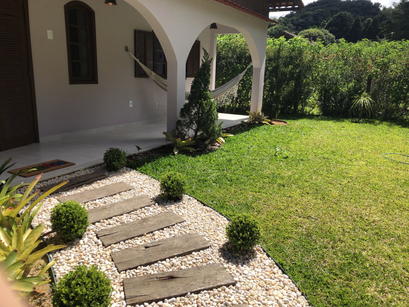 Casa à venda Debossan com 270m² e 3 quartos por R$ 699.000 - 1080317852-img-1080.jpeg