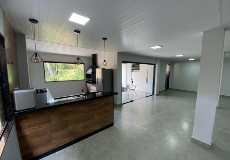 Casa à venda Debossan com 270m² e 3 quartos por R$ 699.000 - 1231191968-img-2408.jpeg