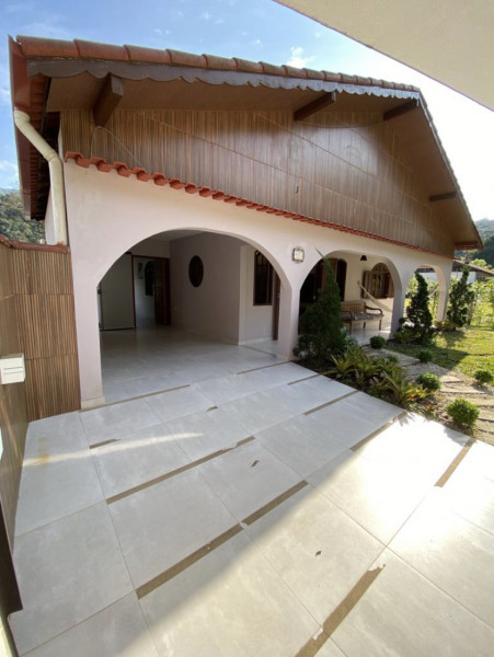 Casa à venda Debossan com 270m² e 3 quartos por R$ 699.000 - 1251347801-img-2406.jpeg