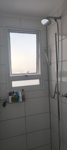 Apartamento à venda Vila Plana com 42m² e 2 quartos por R$ 320 - 949626628-banheiro.jpg