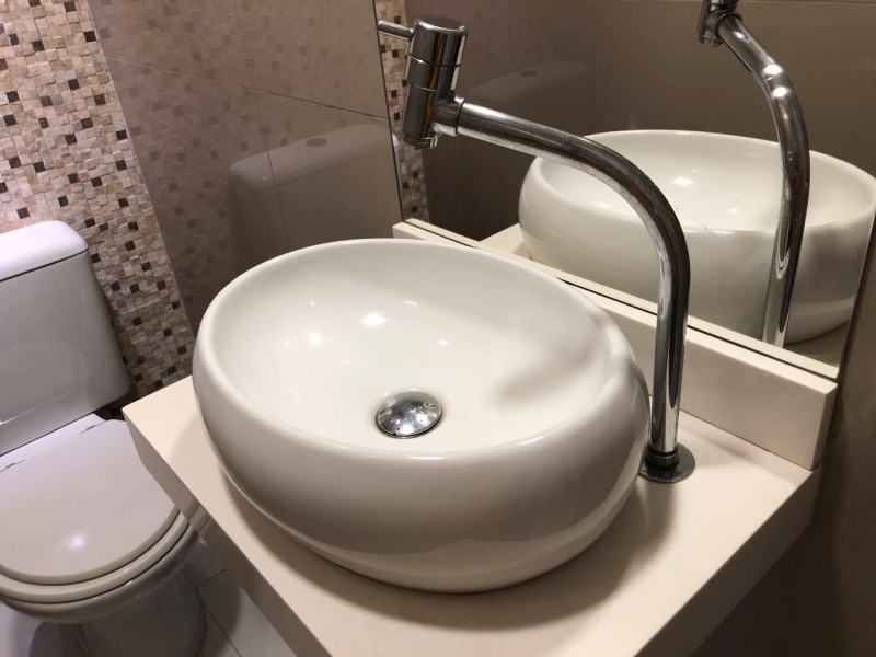 Apartamento à venda Itanhangá com 58m² e 2 quartos por R$ 215.000 - 149115774-lavabo3.JPG