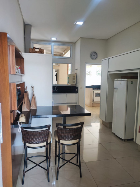 Casa de condomínio à venda Recanto Real com 430m² e 6 quartos por R$ 2.400 - 265871063-inbound8415472044944145924.jpg