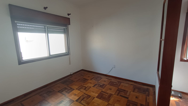 Apartamento à venda Menino Deus com 58m² e 2 quartos por R$ 265.000 - 1485663180-img-20240223-wa0042.jpg