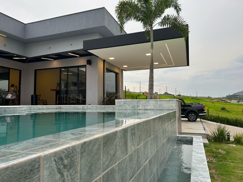 Casa de condomínio à venda Jardim Vista Alegre com 800m² e 3 quartos por R$ 3.100.000 - 1636490584-imagem-do-whatsapp-de-2024-02-24-as-15.jpg