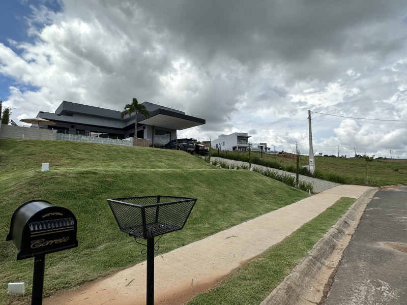 Casa de condomínio à venda Jardim Vista Alegre com 800m² e 3 quartos por R$ 3.100.000 - 422883271-img-9366.jpg