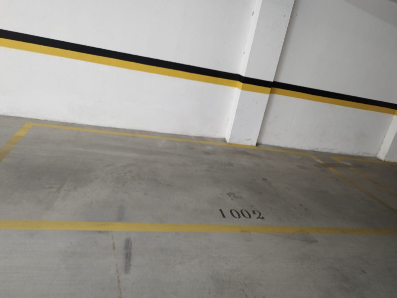 Apartamento à venda Centro com 110m² e 3 quartos por R$ 610.000 - 1691189304-vaga-02.jpeg