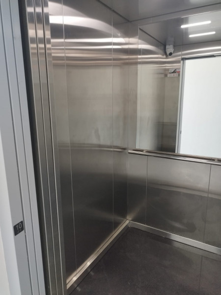 Apartamento à venda Centro com 110m² e 3 quartos por R$ 610.000 - 831538755-elevador-01.jpeg