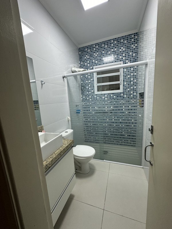 Casa à venda Guilhermina com 70m² e 2 quartos por R$ 510.000 - 132975983-img-1313.jpeg