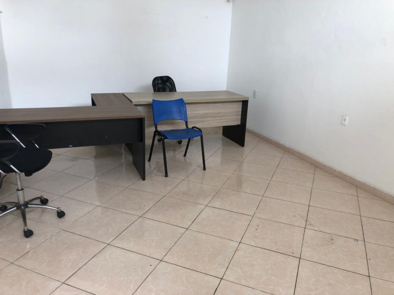 Comercial para alugar Centro com 22m² e 1 quarto por R$ 850 - 1794243203-ec91c54b-154f-4937-89aa-40f638d04b58.jpeg