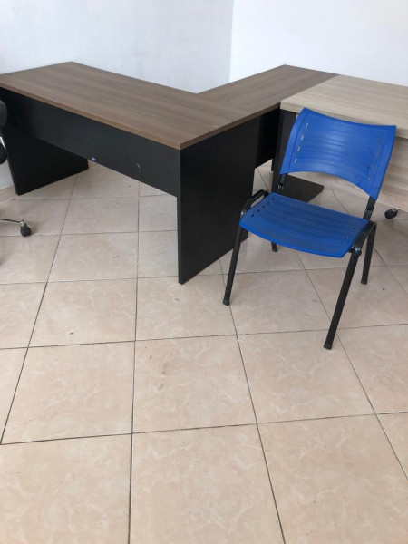Comercial para alugar Centro com 22m² e 1 quarto por R$ 850 - 568663222-654ea766-0dc8-48c0-ae57-503e4f2669f9.jpeg