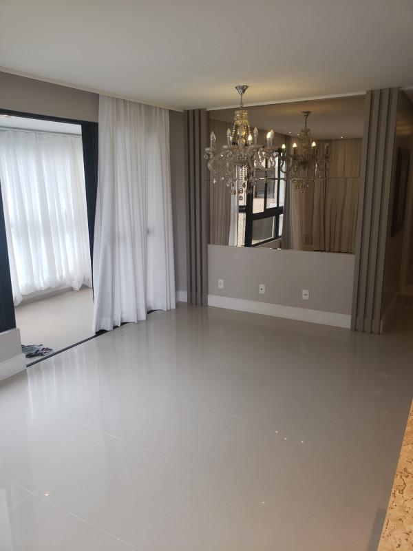 Apartamento à venda Balneário com 100m² e 3 quartos por R$ 1.295.000 - 2029901351-20240214-164020.jpg