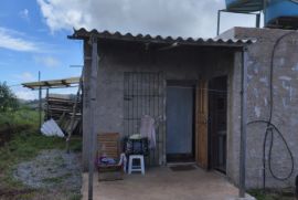Terreno à venda Centro com 2m² - 1 dormitório -  vagas - R$ 160.000 - 1496029982-img-20240225-111439.jpg