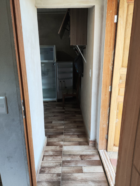 Terreno à venda Centro com 2m² e 1 quarto por R$ 160.000 - 11743110-img-20240225-111218.jpg