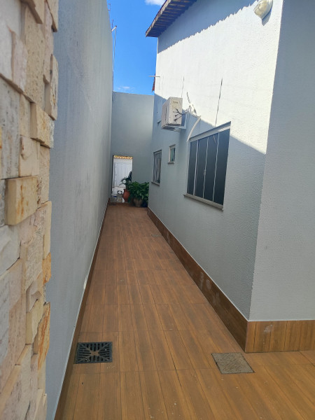 Casa à venda Parque Primavera com 250m² e 3 quartos por R$ 550.000 - 2130372131-whatsapp-image-2024-02-25-at-21.jpeg