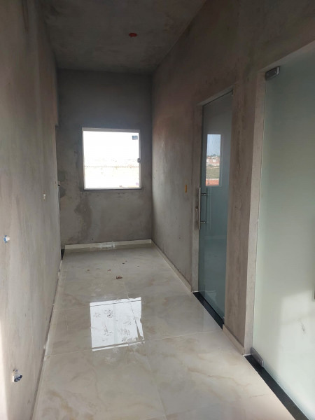 Comercial à venda Centro com 96m² e 1 quarto por R$ 150.000 - 651760247-1000007590.jpg