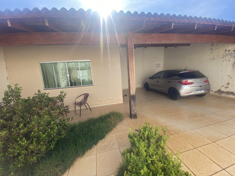 Casa à venda Tubalina com 162m² e 3 quartos por R$ 700.000 - 257236688-2c9a6fd7-9cac-4b30-a972-81affeb9b08a.jpeg