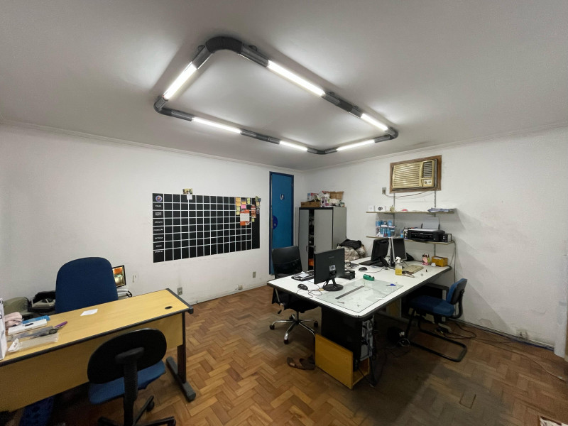 Comercial à venda Centro com 100m² e 1 quarto por R$ 185.000 - 1188203421-whatsapp-image-2024-02-27-at-11.jpeg