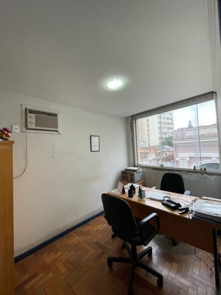 Comercial à venda Centro com 100m² e 1 quarto por R$ 185.000 - 1562440194-whatsapp-image-2024-02-27-at-11.jpeg