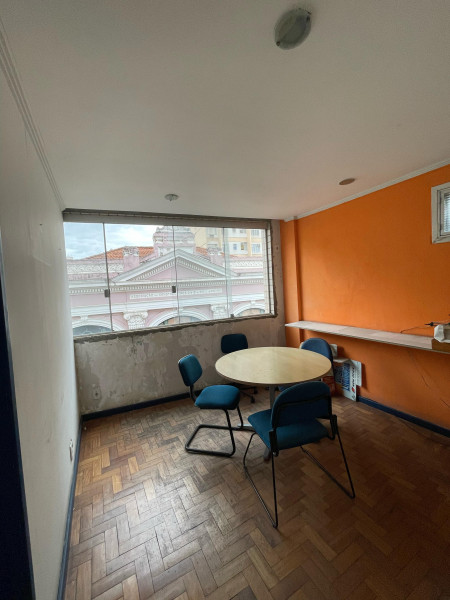 Comercial à venda Centro com 100m² e 1 quarto por R$ 185.000 - 438163487-whatsapp-image-2024-02-27-at-11.jpeg