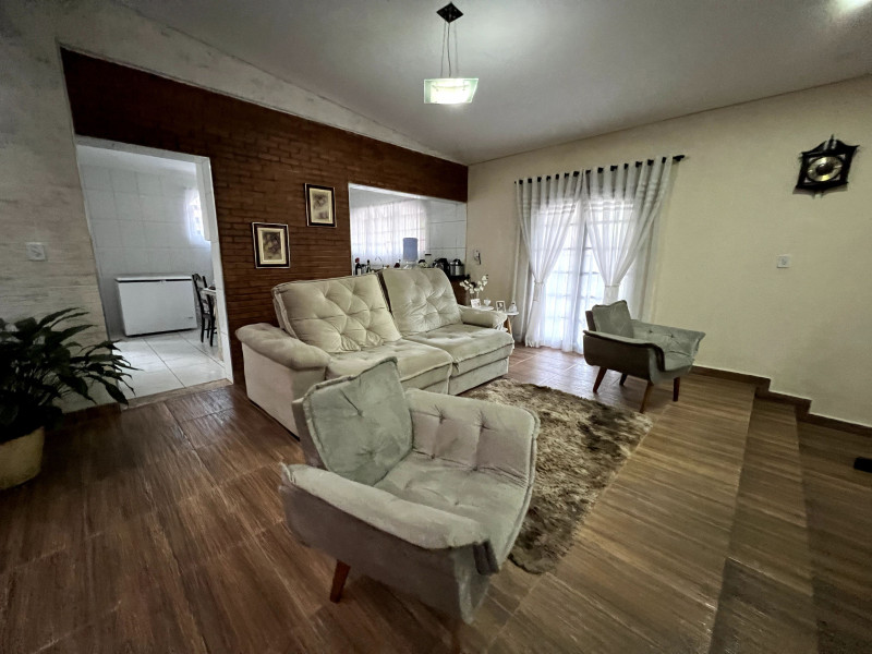 Chácara à venda Chácaras Guanabara com 8549m² e 4 quartos por R$ 1.600.000 - 298347809-20.jpg