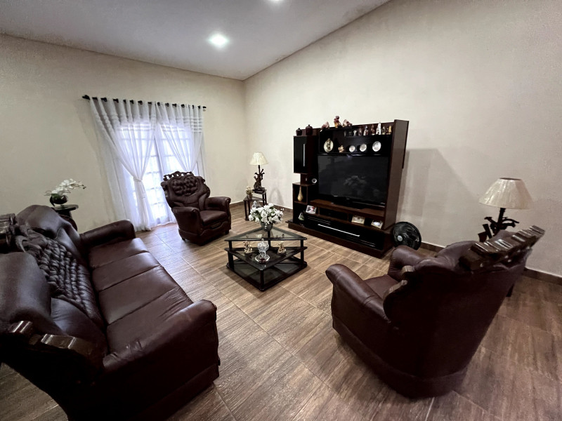 Chácara à venda Chácaras Guanabara com 8549m² e 4 quartos por R$ 1.600.000 - 998096844-19.jpg