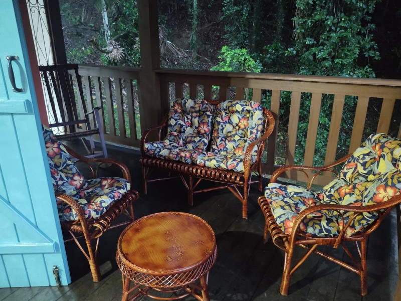 Sítio à venda Progresso com 5536m² e 2 quartos por R$ 800.000 - 2147353282-estar-varanda.jpg