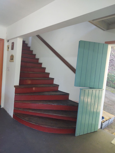 Sítio à venda Progresso com 5536m² e 2 quartos por R$ 800.000 - 342031803-escada.jpg