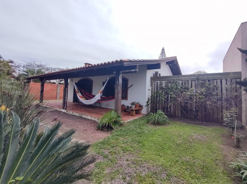 Casa à venda Atlantida com 162m² e 3 quartos por R$ 79.900.000 - 1068434736-img-20231017-wa0026.jpg