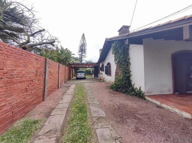 Casa à venda Atlantida com 162m² e 3 quartos por R$ 79.900.000 - 2034460954-img-20231017-wa0009.jpg