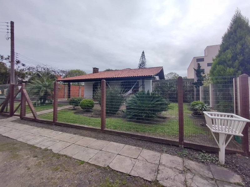 Casa à venda Atlantida com 162m² e 3 quartos por R$ 79.900.000 - 2137089936-img-20231017-wa0019.jpg