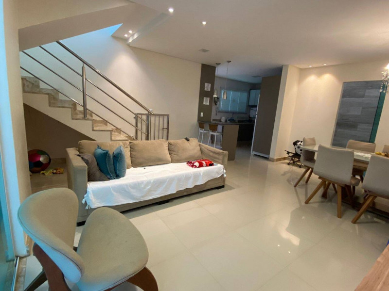 Casa à venda Felícia com 200m² e 3 quartos por R$ 445.000 - 25341861-whatsapp-image-2024-02-28-at-09.jpeg