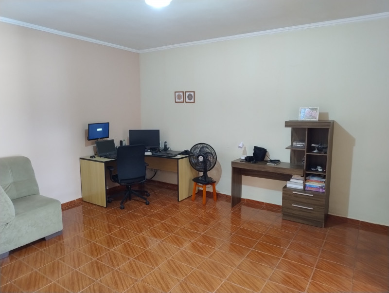 Casa à venda Vila Lavinia com 250m² e 3 quartos por R$ 820.000 - 1315782197-img-20240222-114502266.jpg