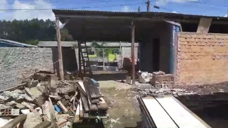 Casa à venda Nova Brasília com 337m² e 3 quartos por R$ 120.000 - 253168020-32467a37-bd15-48a4-b9bf-2c6f580f2ff3.jpeg