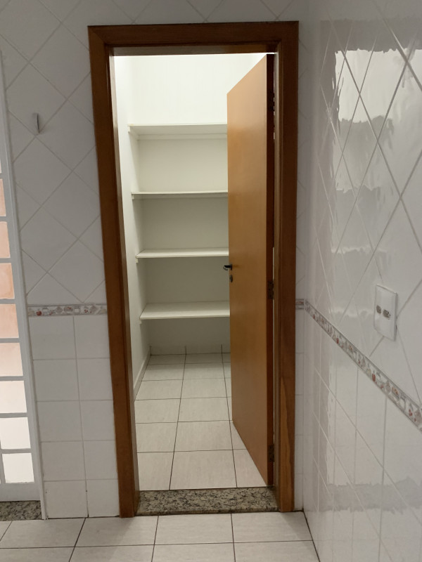 Casa à venda Ribeirânia com 250m² e 4 quartos por R$ 830.000 - 2100449401-img-5994.jpeg