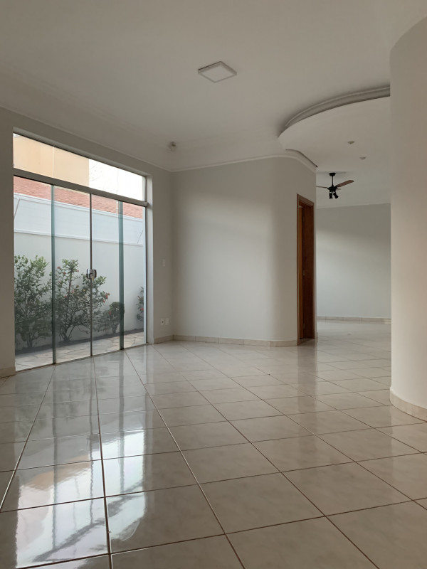 Casa à venda Ribeirânia com 250m² e 4 quartos por R$ 830.000 - 955520095-img-6006.jpeg