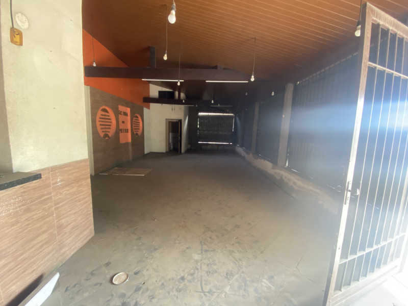 Comercial para alugar Engenho do Mato com 500m² e 0 quartos por R$ 8.000 - 2113052859-img-1044.jpeg