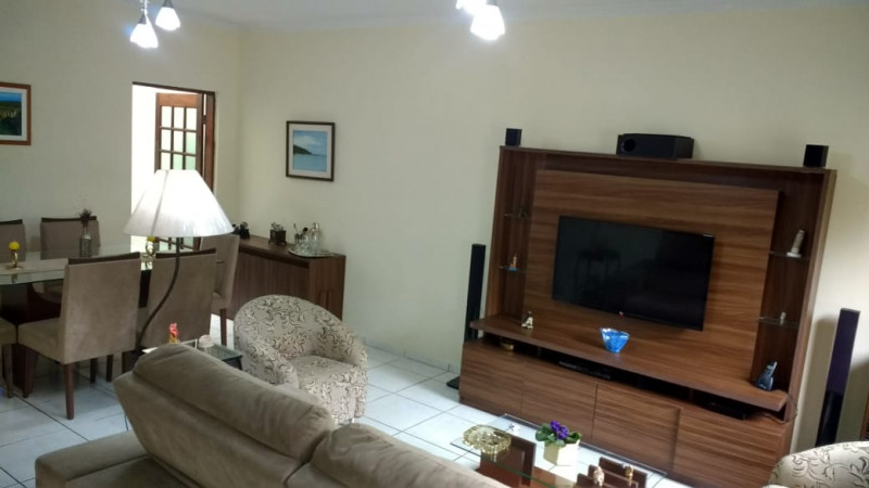 Casa à venda Loteamento Villa Branca com 174m² e 3 quartos por R$ 780.000 - 1988334536-8.jpeg
