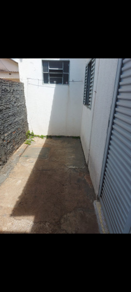 Casa à venda Centro com 182m² e 4 quartos por R$ 270.000 - 1653844011-screenshot-20240327-153228-gallery.jpg