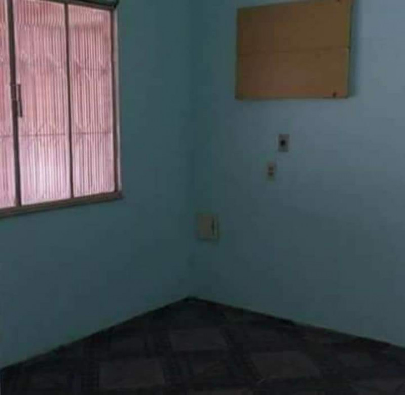 Casa à venda Vila do Tinguá com 230m² e 5 quartos por R$ 450.000 - 196066983-1000240122.jpeg