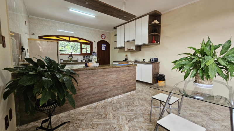 Casa à venda Centro com 383m² e 3 quartos por R$ 1.280.000 - 1791730368-whatsapp-image-2024-03-04-at-13.jpeg