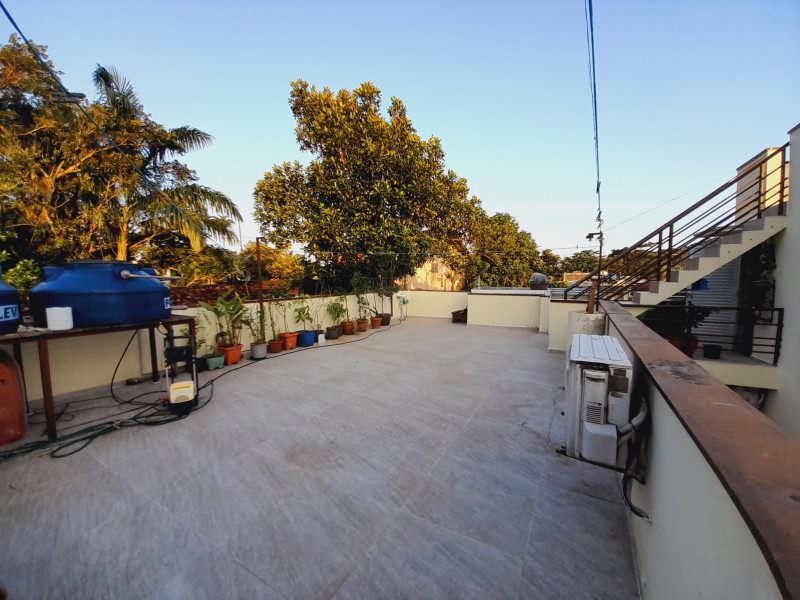 Casa à venda Jardim Indaia  com 300m² e 4 quartos por R$ 2.000.000 - 1132148586-terraco3.jpg