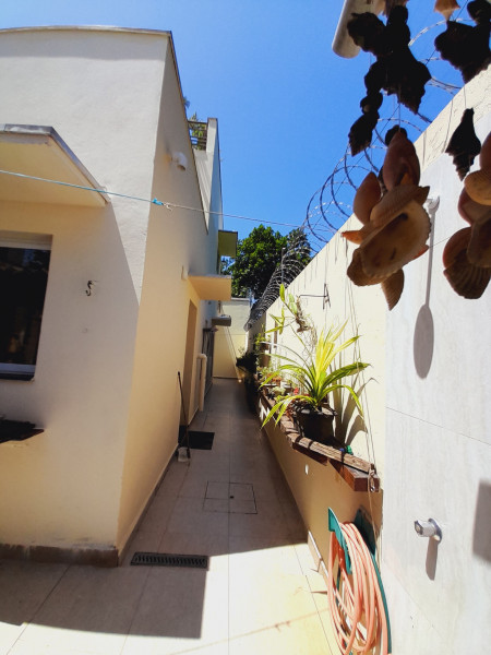 Casa à venda Jardim Indaia  com 300m² e 4 quartos por R$ 2.000.000 - 2060429914-corredor.jpg